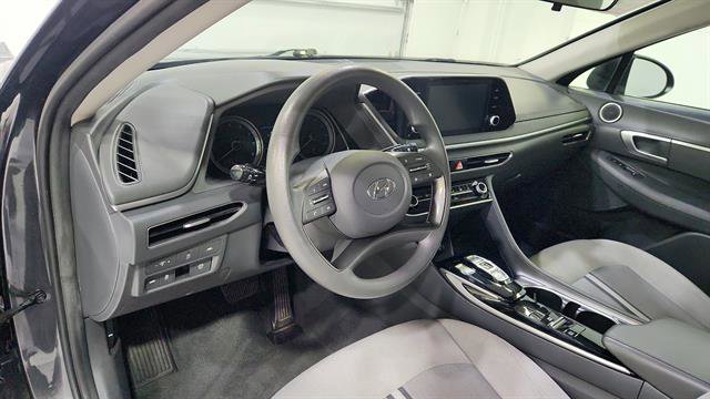 Used 2022 Hyundai Sonata SE image 11