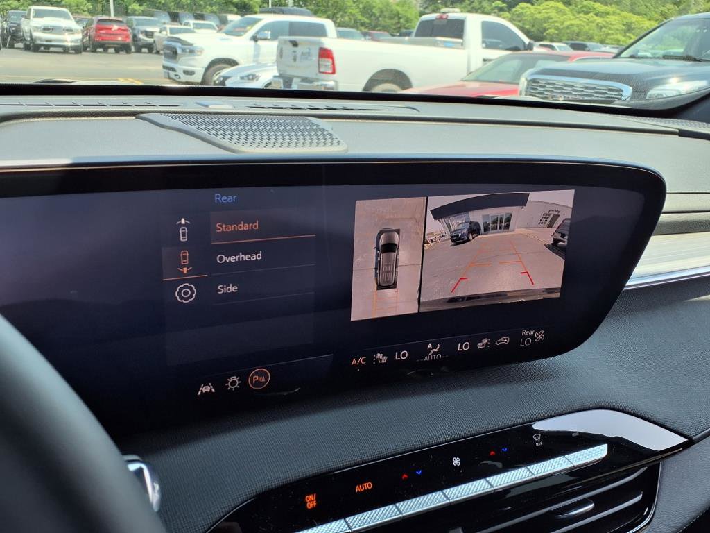 New 2025 Buick Enclave Preferred w/ Power Package image 19