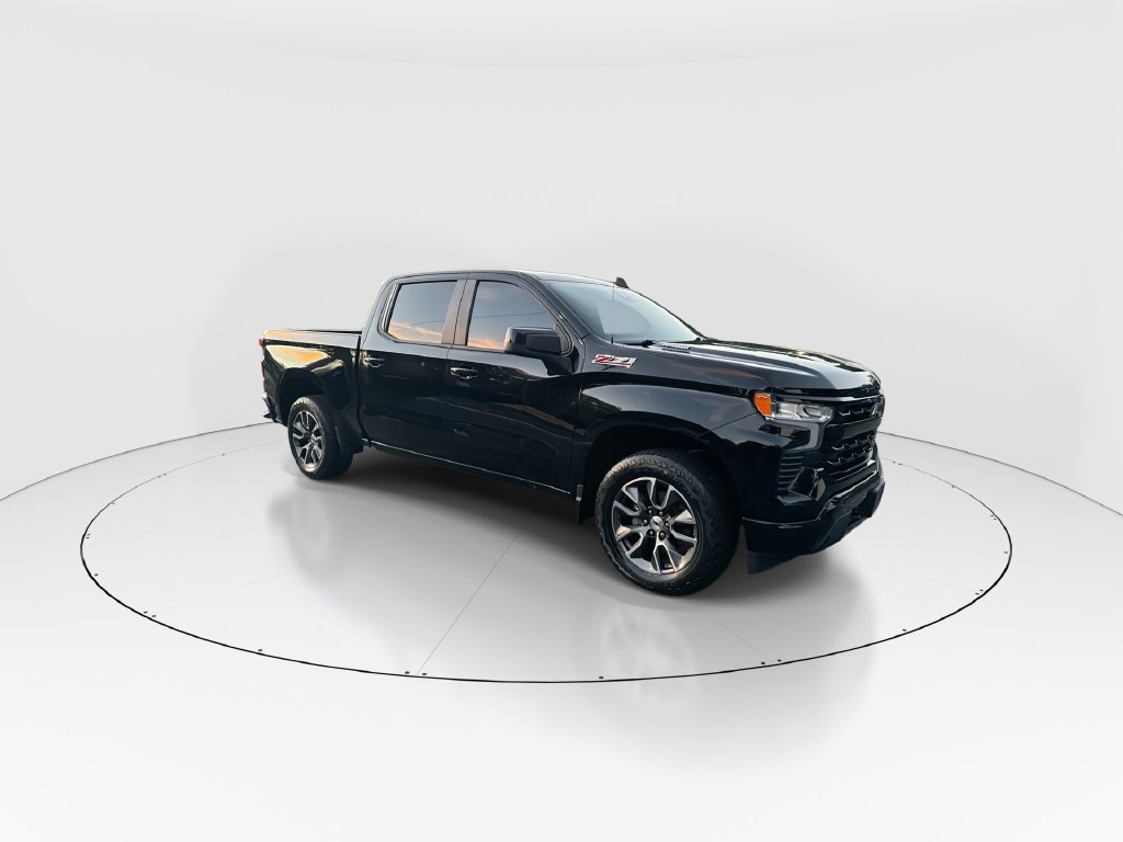 Used 2022 Chevrolet Silverado 1500 RST w/ Z71 Off-Road Package AWD/4WD image 2