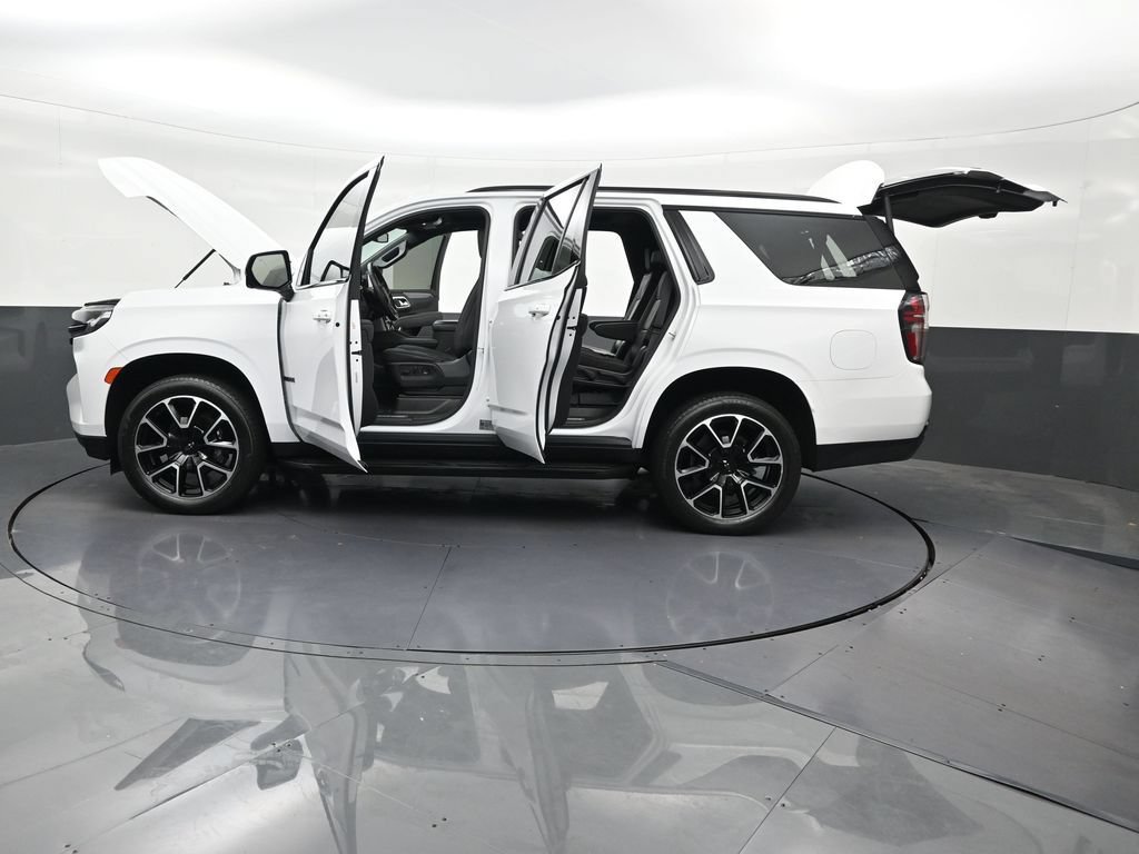 Used 2024 Chevrolet Tahoe RST w/ Luxury Package RWD image 35