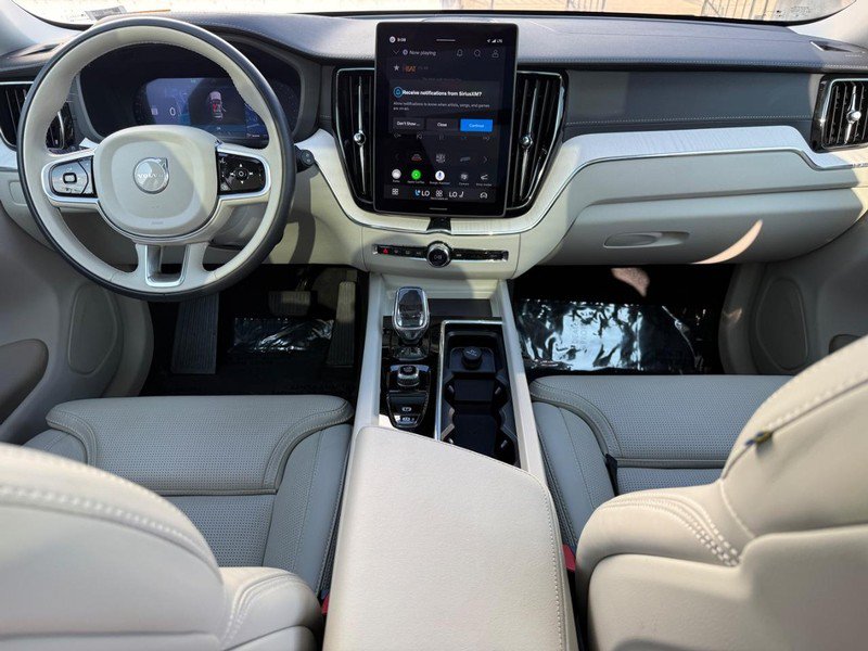 Certified 2026 Volvo XC60 B5 Ultra AWD/4WD image 12