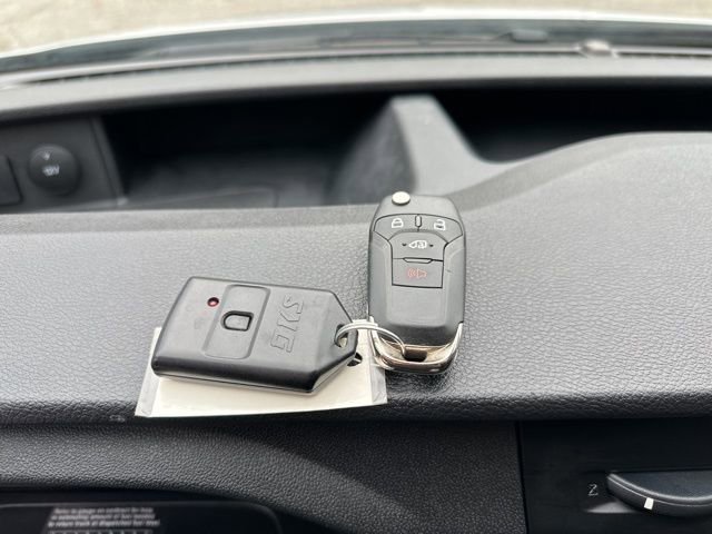 Used 2023 Ford Transit 250 Low Roof AWD w/ Exterior Upgrade Package image 26