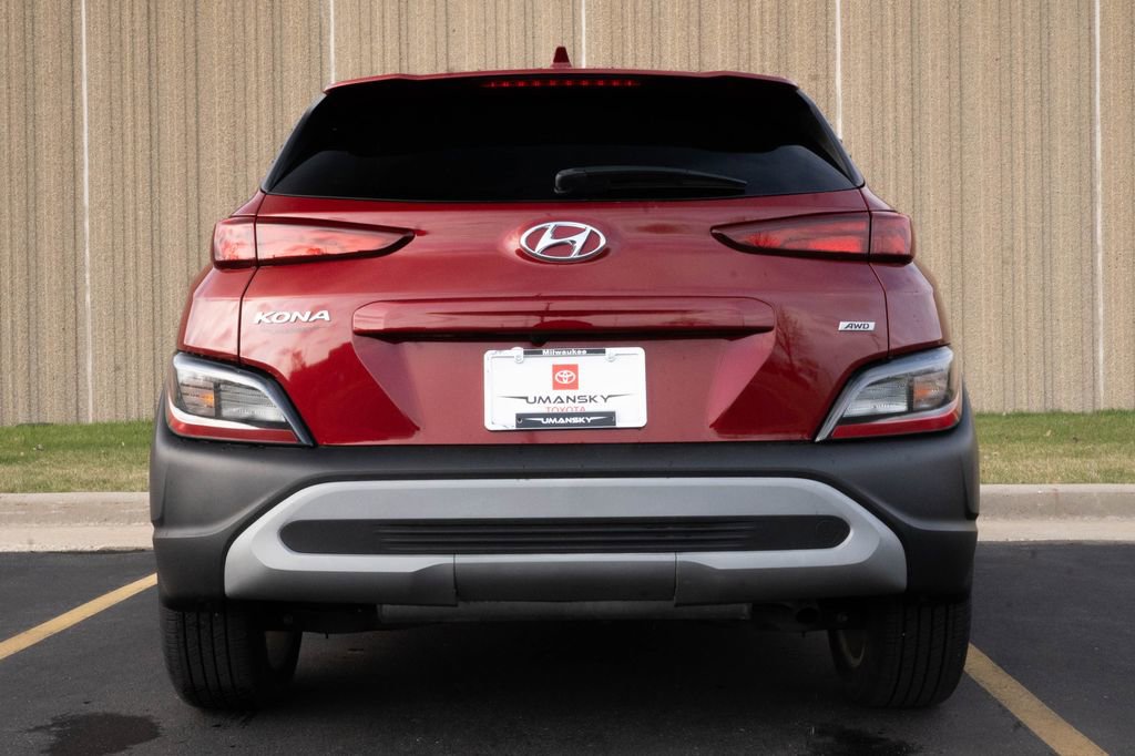Used 2023 Hyundai Kona SEL image 8