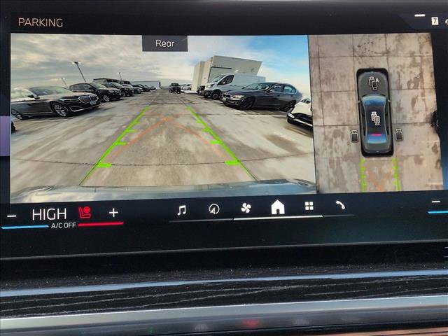 New 2026 BMW i7 xDrive60 image 13