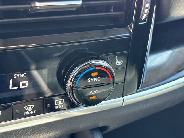 Used 2024 Nissan Rogue SL image 23