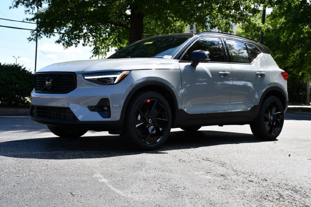 New 2026 Volvo XC40 B5 Ultra w/ Protection Package Premier AWD/4WD image 3