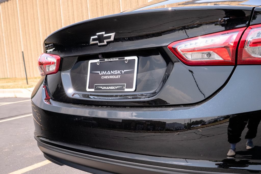Used 2023 Chevrolet Malibu LT w/ Midnight Edition FWD image 13
