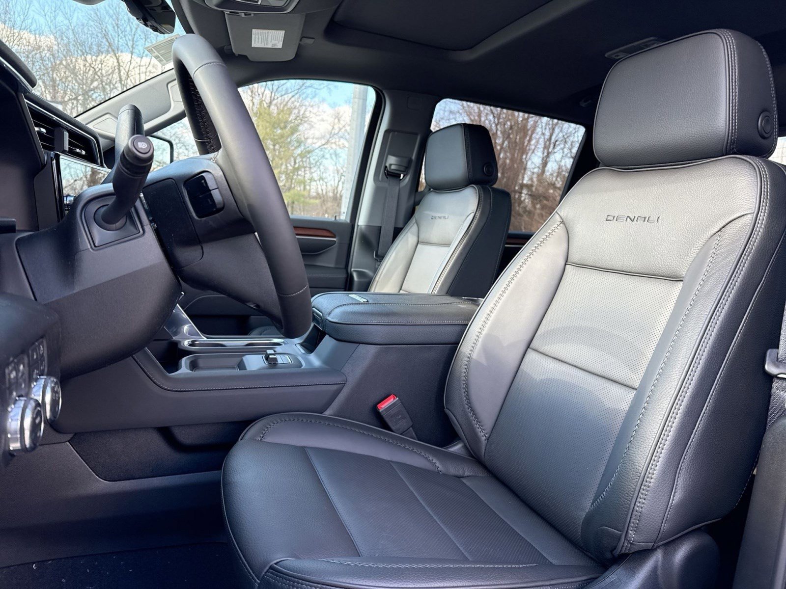 New 2026 GMC Sierra 2500 Denali w/ Technology Package image 13