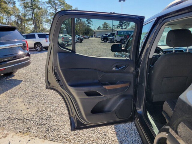 Used 2020 GMC Acadia SLE w/ Driver Convenience Package image 27