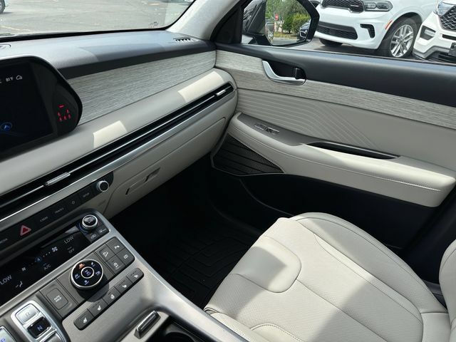 Used 2025 Hyundai Palisade Calligraphy AWD/4WD image 29