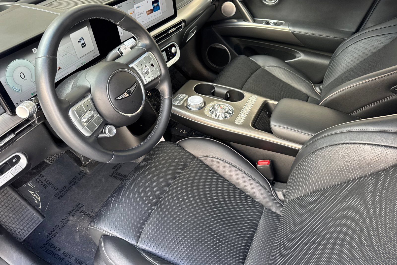 Used 2023 Genesis GV60 Advanced AWD/4WD image 11