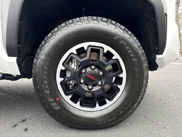 New 2025 Toyota Tacoma TRD Off-Road image 11