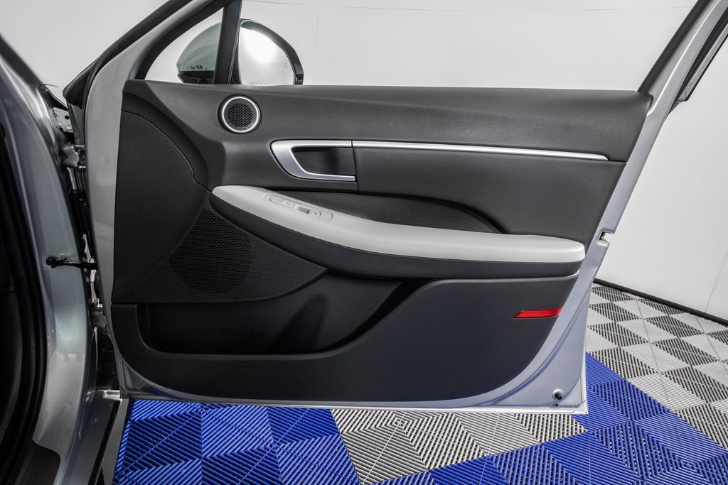 Used 2024 Hyundai Sonata SEL image 15