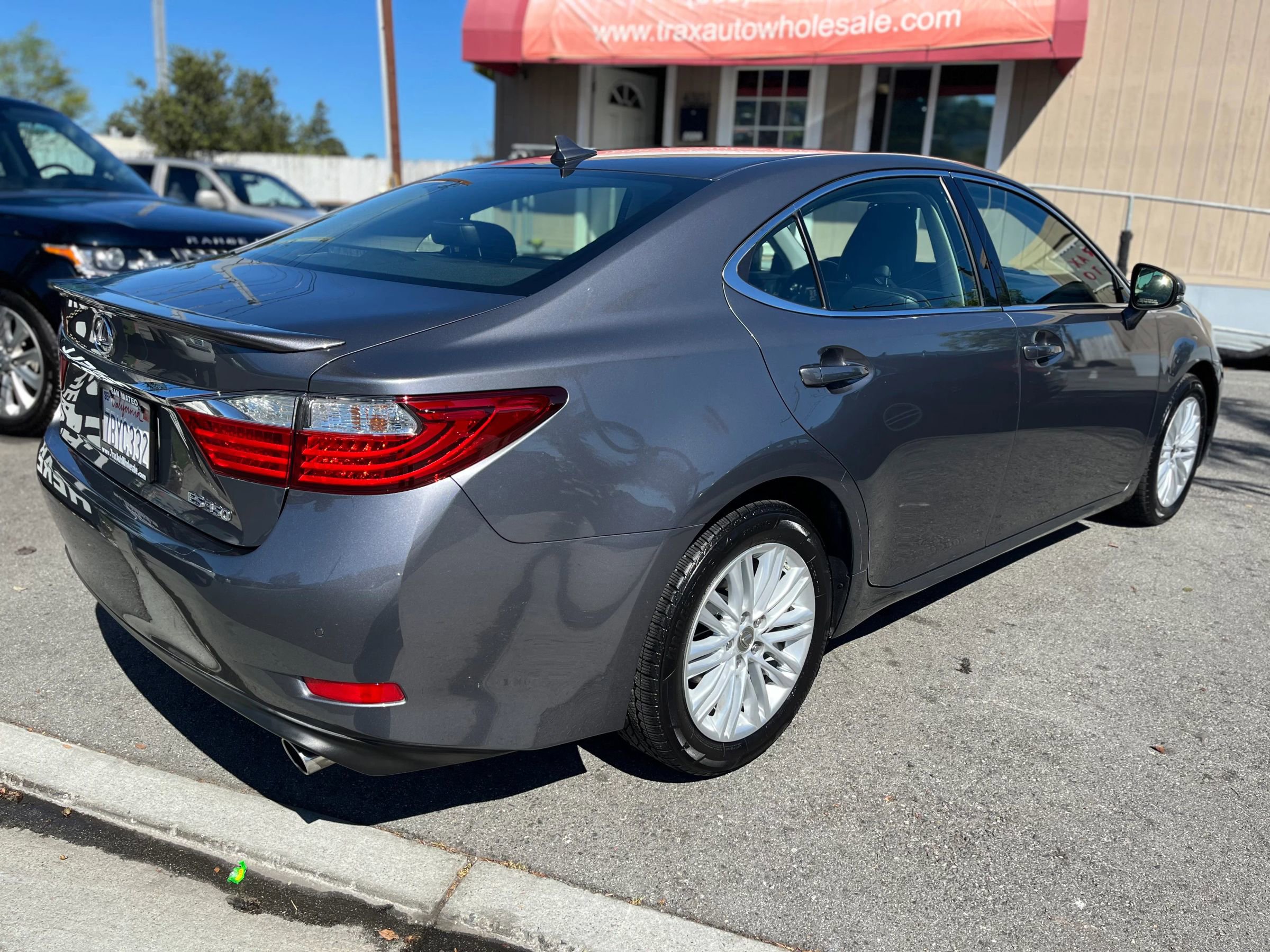 Used 2013 Lexus ES 350 w/ Premium Pkg image 7