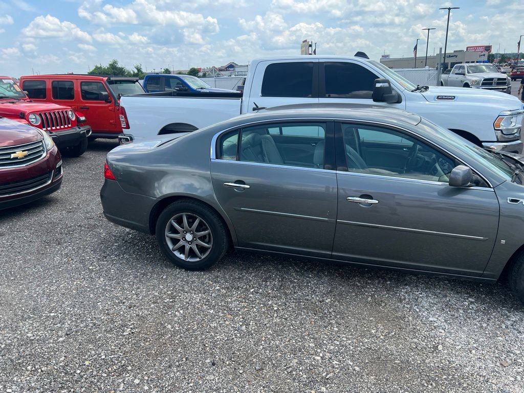 Used 2007 Buick Lucerne CXL w/ Luxury Package FWD image 28