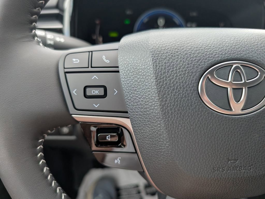 New 2026 Toyota Camry Hybrid image 19