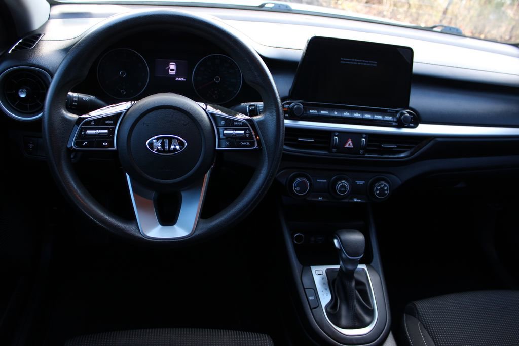 Used 2021 Kia Forte LXS image 11