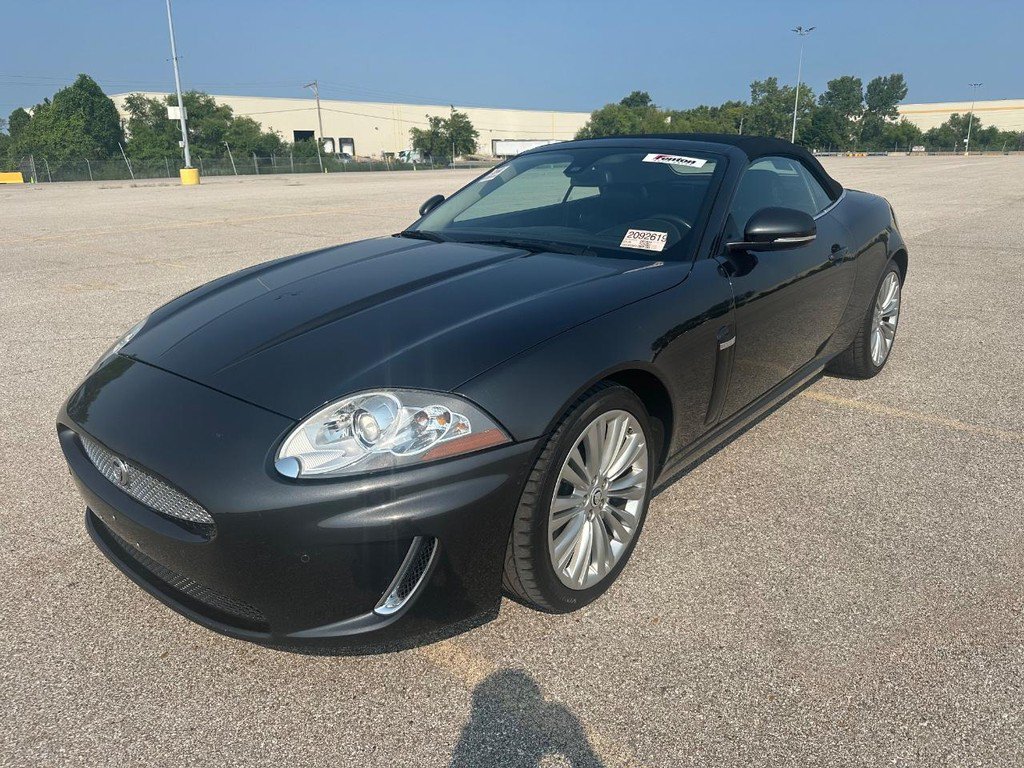 Used 2011 Jaguar XK Convertible RWD image 5