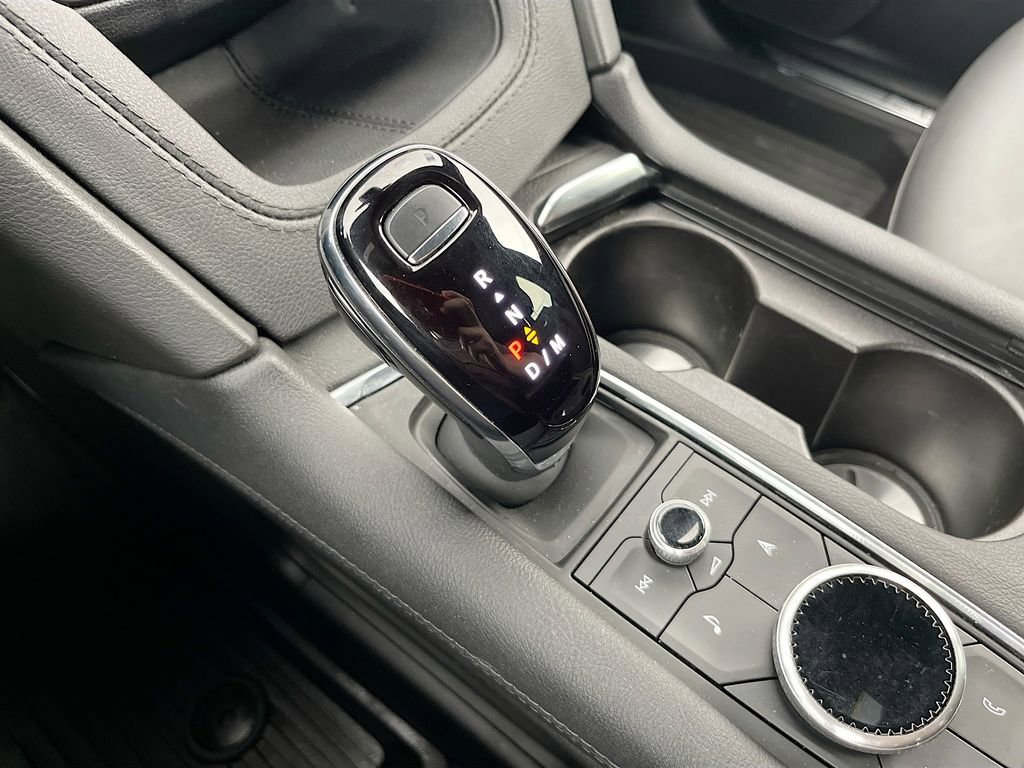 Used 2024 Cadillac XT5 Premium Luxury w/ LPO, Floor Liner Package image 17