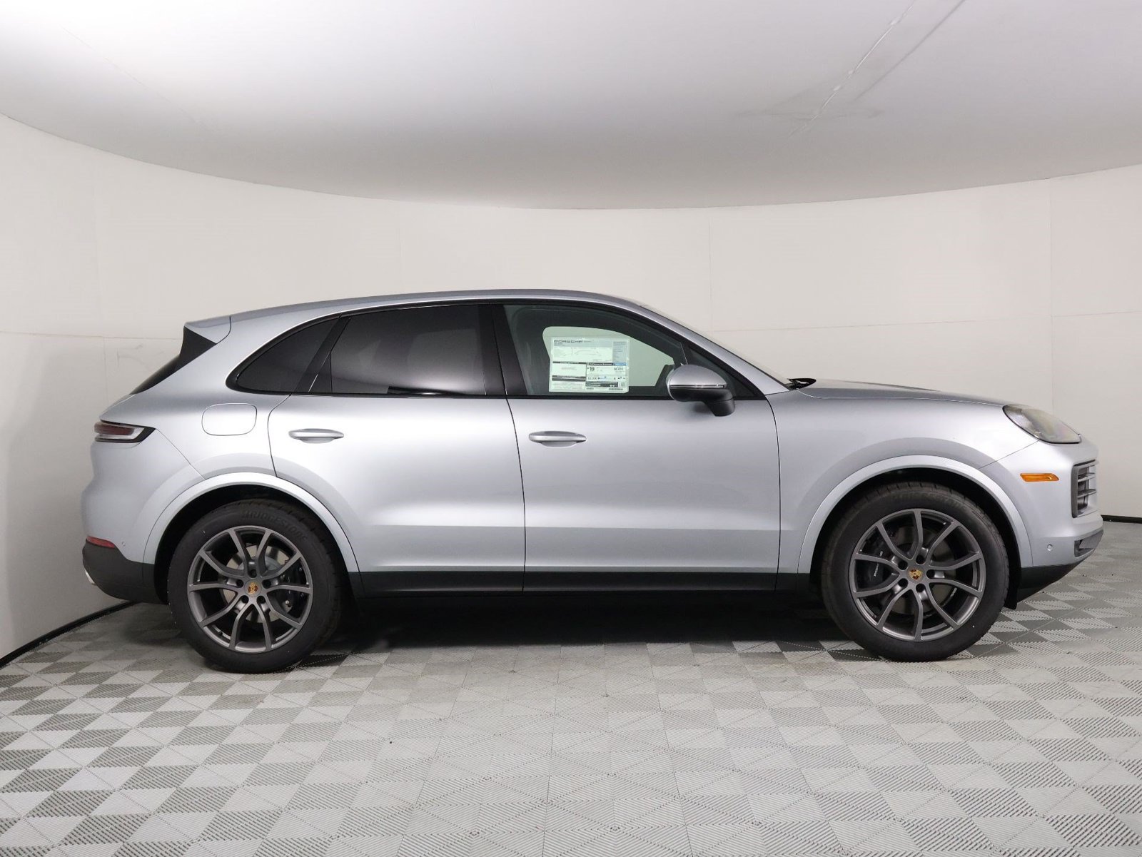 New 2026 Porsche Cayenne AWD/4WD image 8
