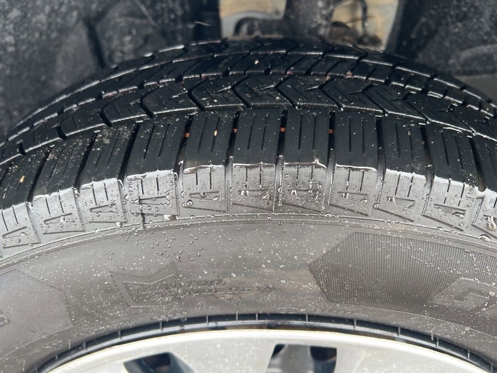 Certified 2020 Nissan Rogue S image 45