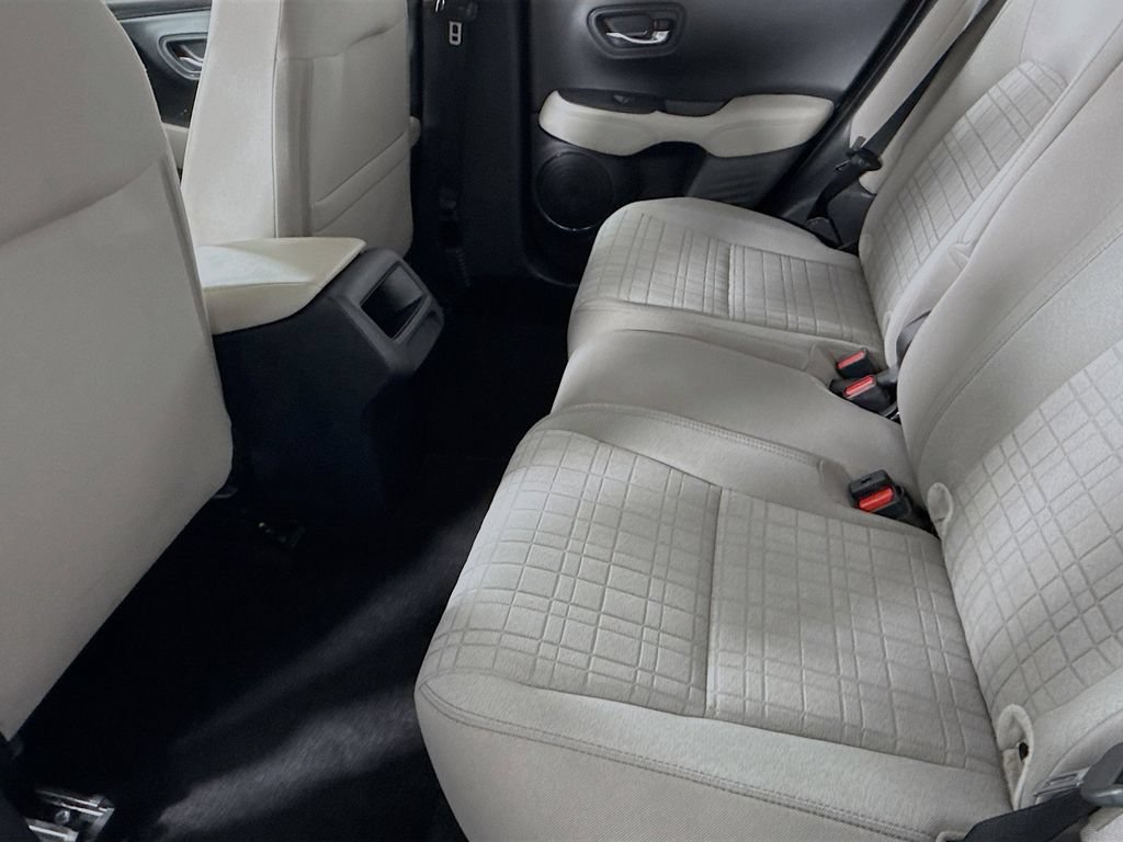 Certified 2024 Honda HR-V LX image 31