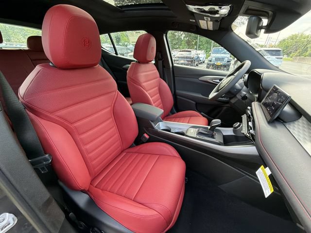 New 2026 Alfa Romeo Tonale w/ Red Premium Package AWD/4WD image 15