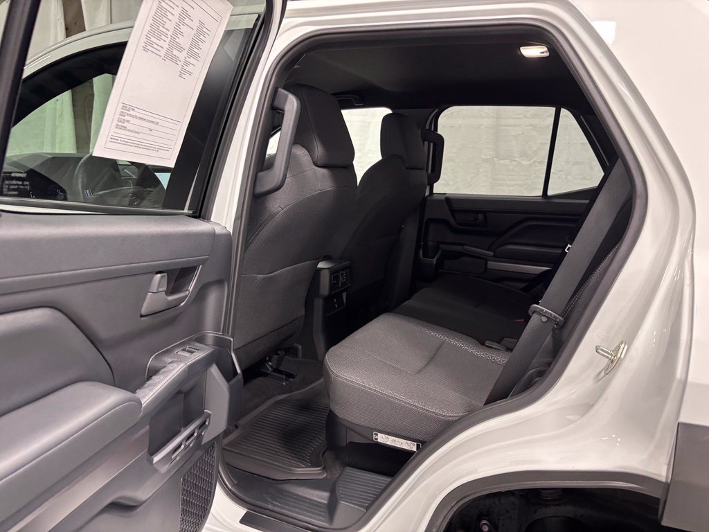 Used 2026 Toyota 4Runner SR5 AWD/4WD image 42