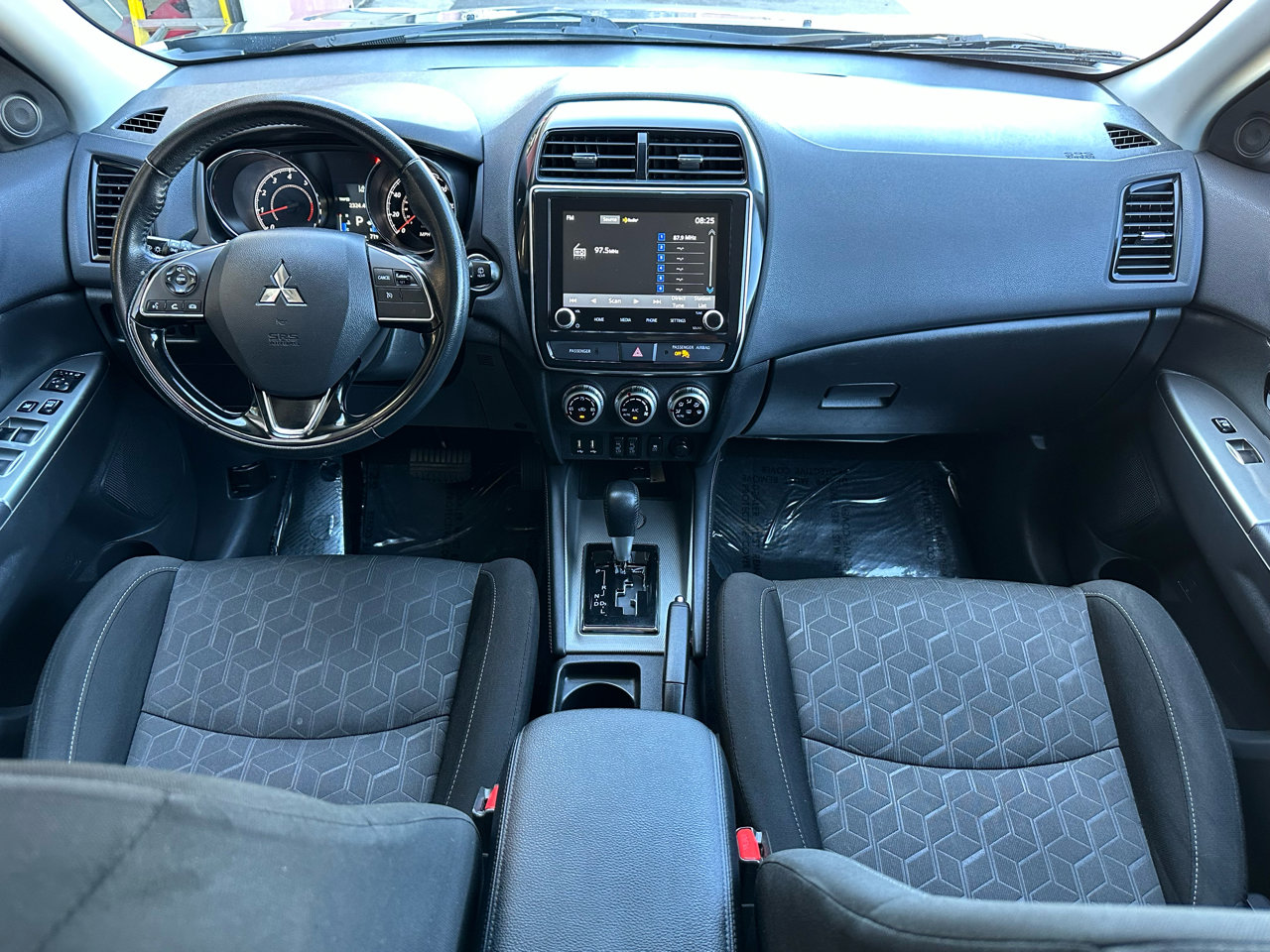 Used 2021 Mitsubishi Outlander Sport SE image 10