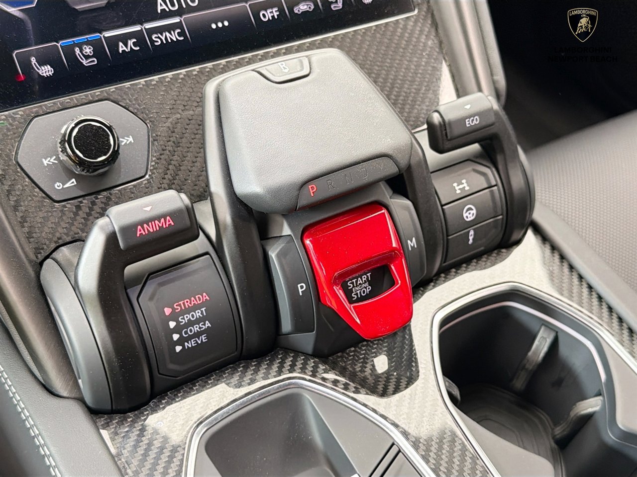 Used 2024 Lamborghini Urus S AWD/4WD image 47