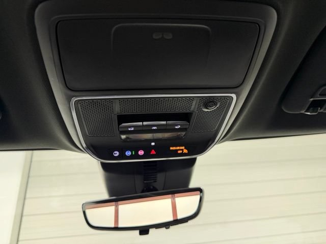New 2027 Chevrolet Traverse RS AWD/4WD image 21