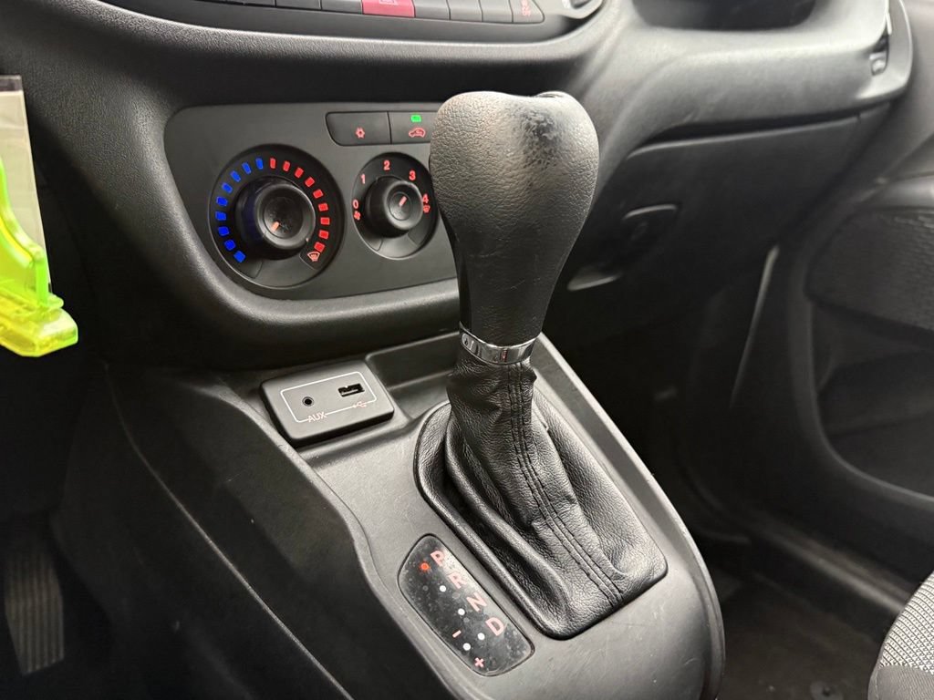 Used 2017 RAM ProMaster City Tradesman FWD image 19