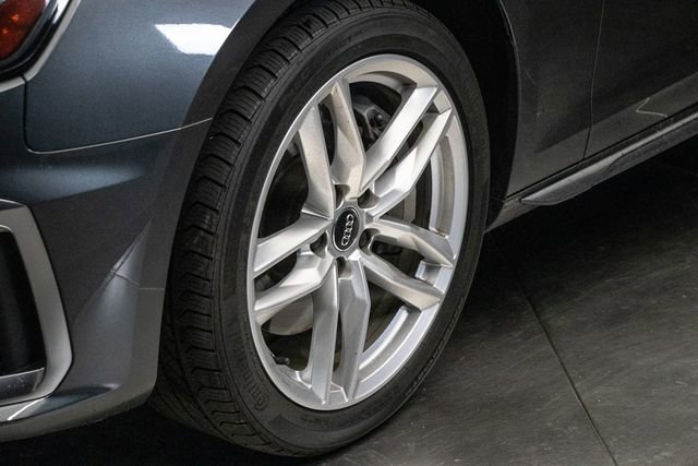 Used 2021 Audi A4 2.0T Premium w/ Convenience Package image 7