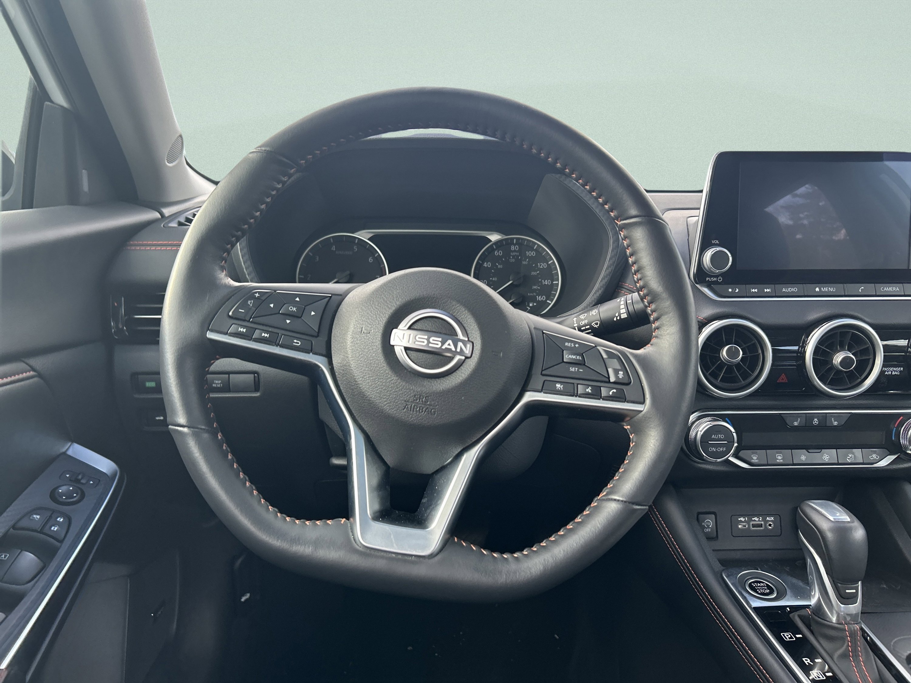 Used 2025 Nissan Sentra SR w/ SR Premium Package image 57