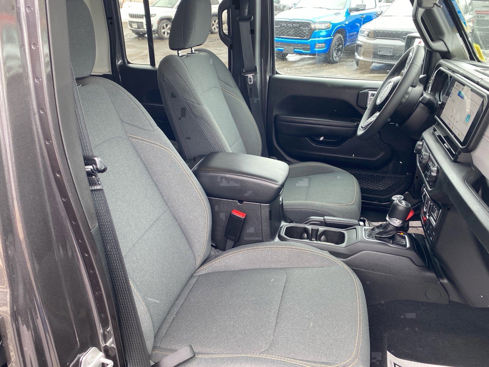 Used 2025 Jeep Wrangler Willys image 26