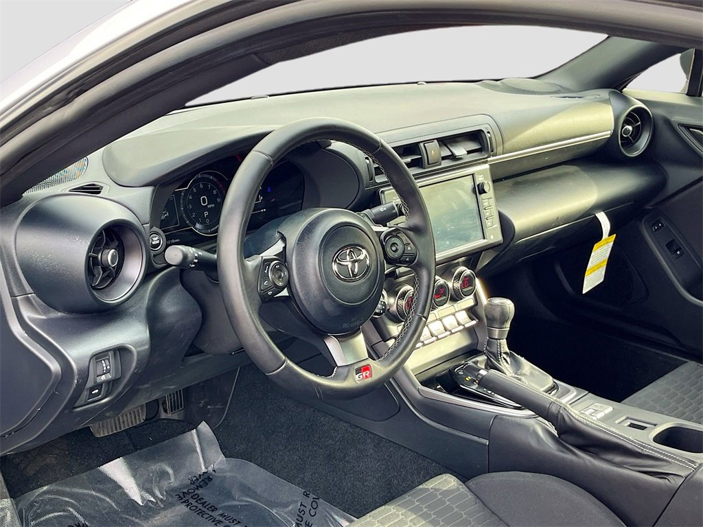 Used 2023 Toyota GR86 image 9