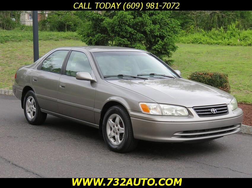 Used 2001 Toyota Camry LE FWD image 3