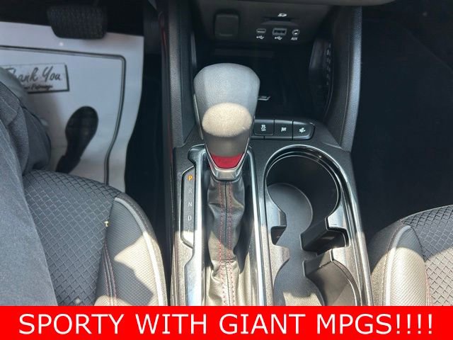 Used 2023 Chevrolet TrailBlazer RS w/ Sun and Liftgate Package image 26