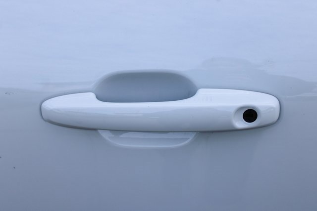 Used 2022 Ford Escape SE w/ Cold Weather Package image 9