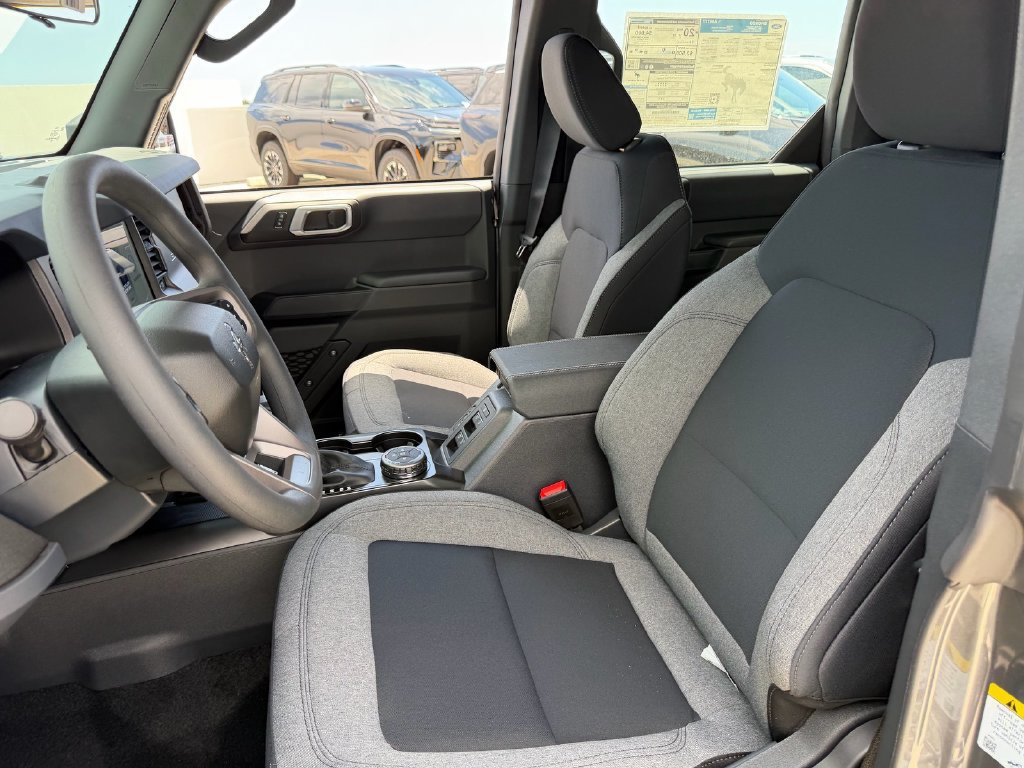 New 2026 Ford Bronco 4-Door AWD/4WD image 5