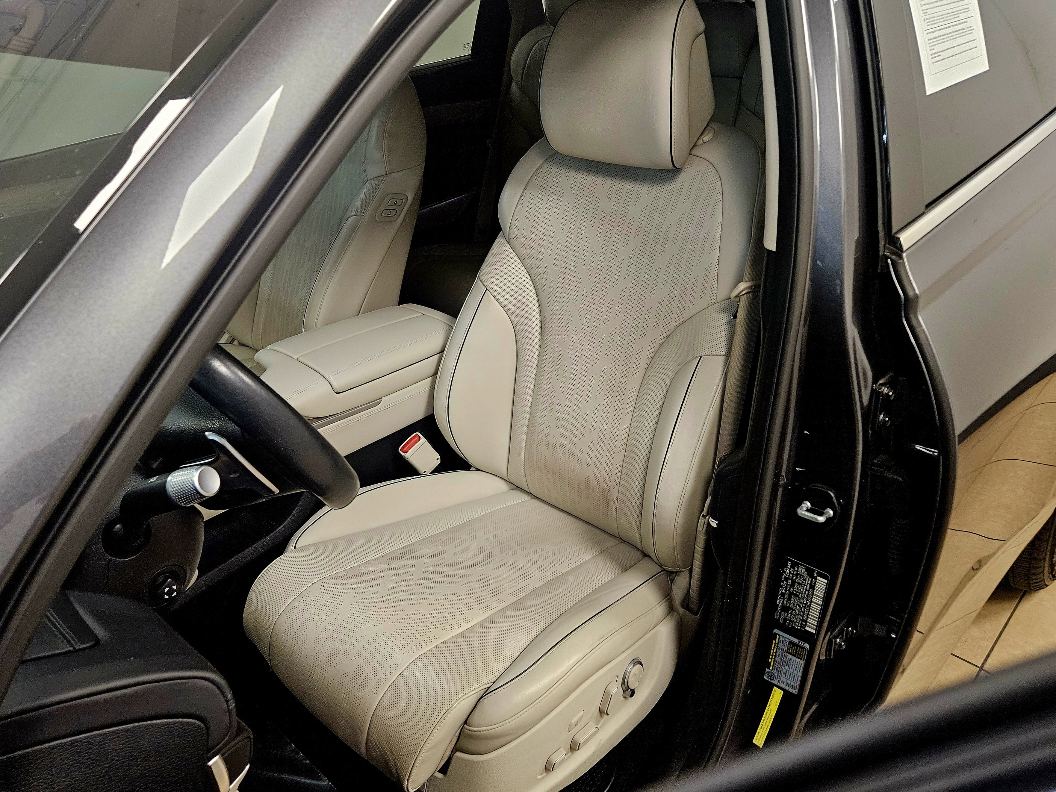 Used 2021 Genesis GV80 3.5T w/ Advanced Package 06 image 38