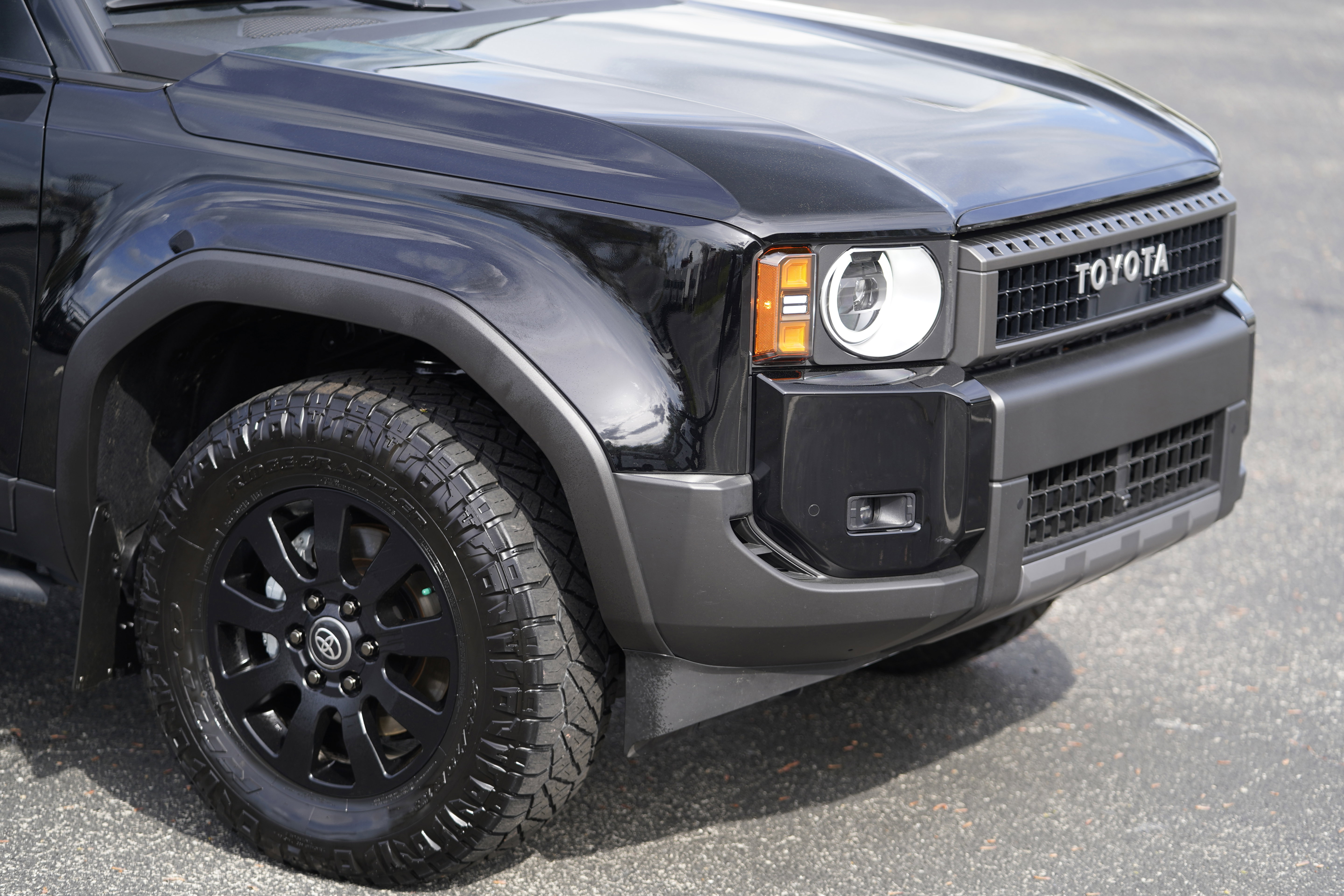 Used 2024 Toyota Land Cruiser image 45