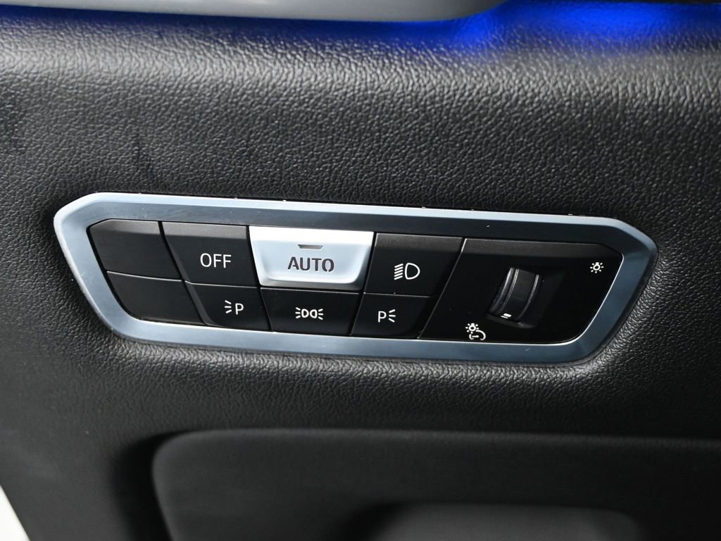 Used 2023 BMW X5 sDrive40i image 14