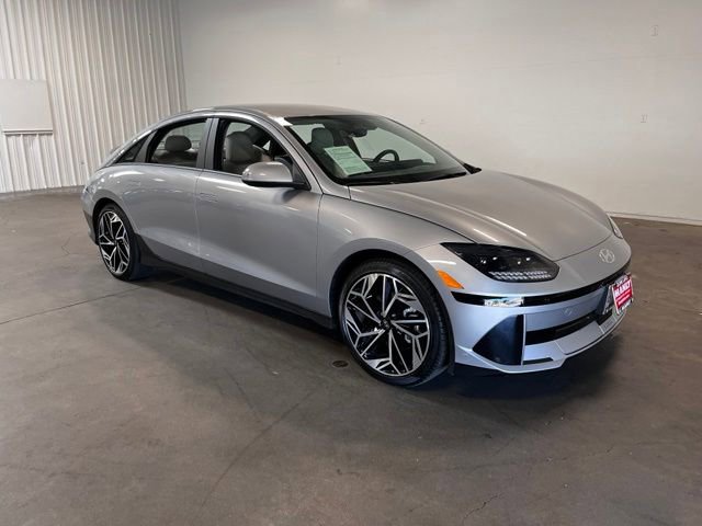 Used 2024 Hyundai Ioniq 6 SEL RWD image 1