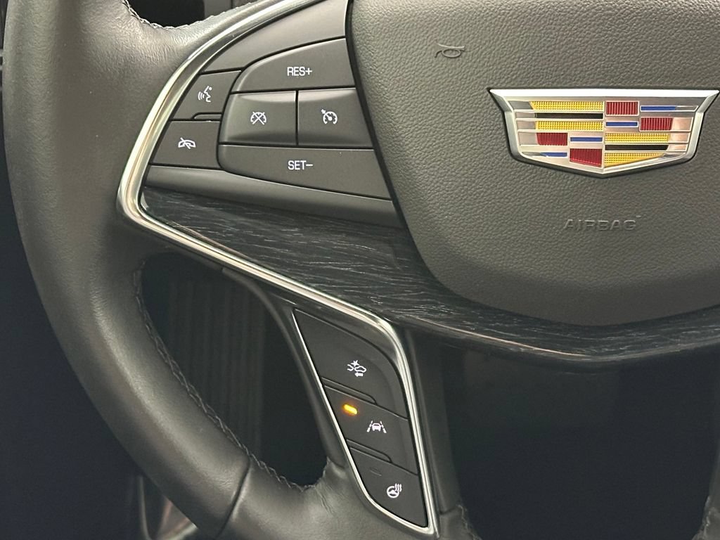 Used 2020 Cadillac XT5 Premium Luxury AWD/4WD image 31