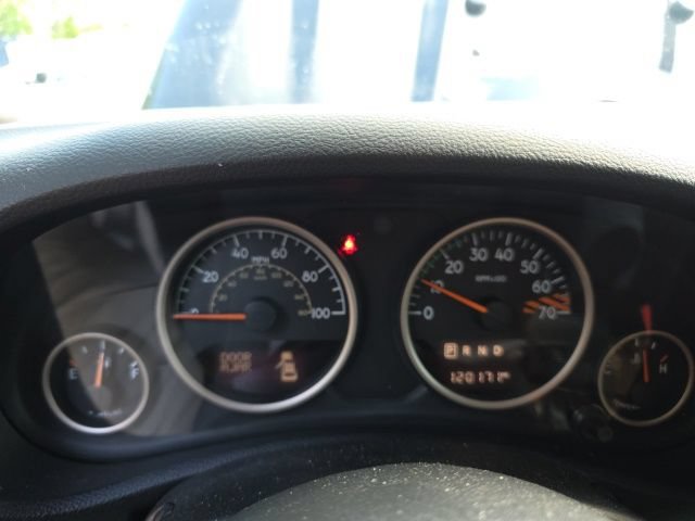 Used 2017 Jeep Wrangler Unlimited Sahara AWD/4WD image 17