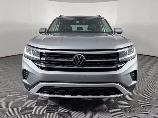 Used 2023 Volkswagen Atlas SE w/ Panoramic Sunroof Package FWD image 6