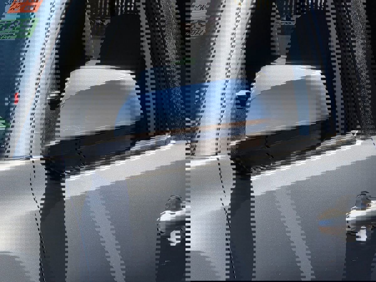 Used 2020 Toyota Tacoma SR5 image 10