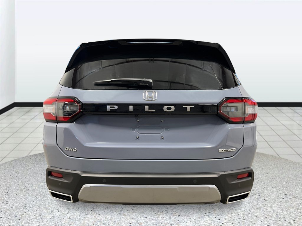 New 2026 Honda Pilot Touring image 4