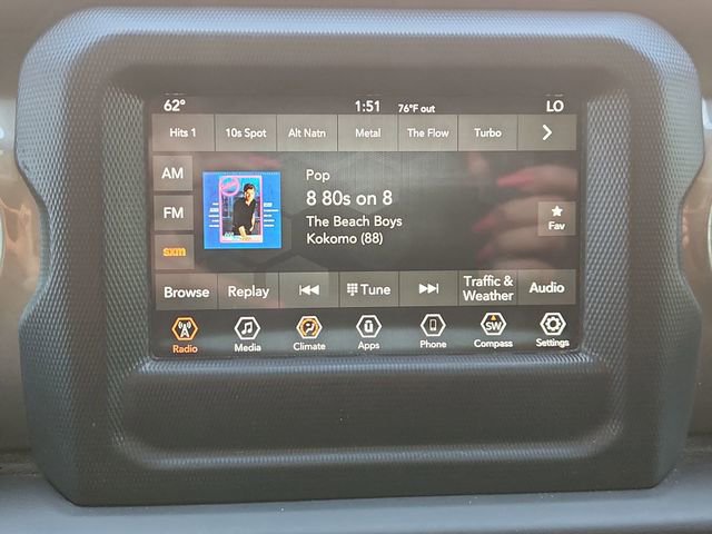 Used 2019 Jeep Wrangler Unlimited Sahara image 13